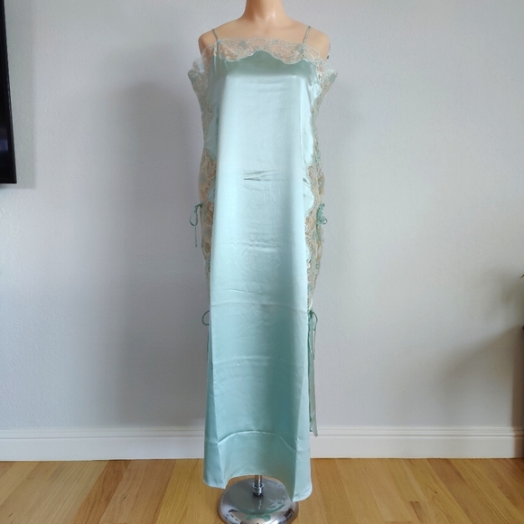 VTG Victoria's Secret Full Mesh Long Maxi Slip Dress Size